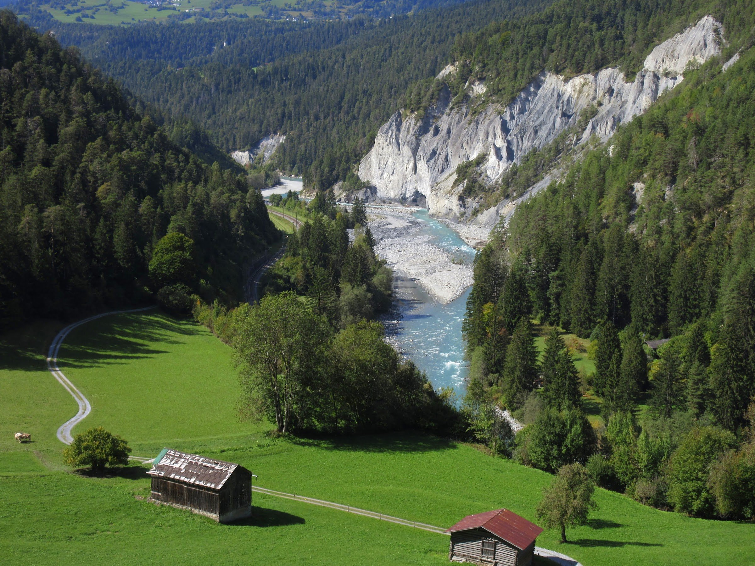 Rheinschlucht (Ruinaulta) - Rhine Gorge